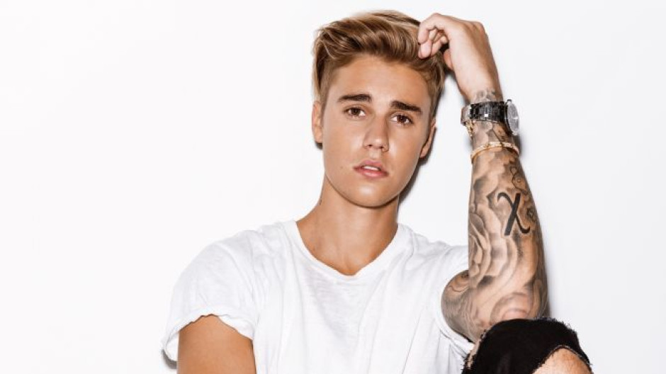 Citan a Justin Bieber en Brasil para declarar por "crimen contra el patrimonio"