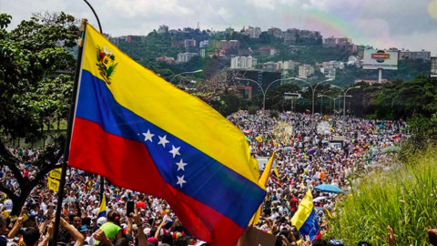 Cada día arriban 800 venezolanos a Brasil