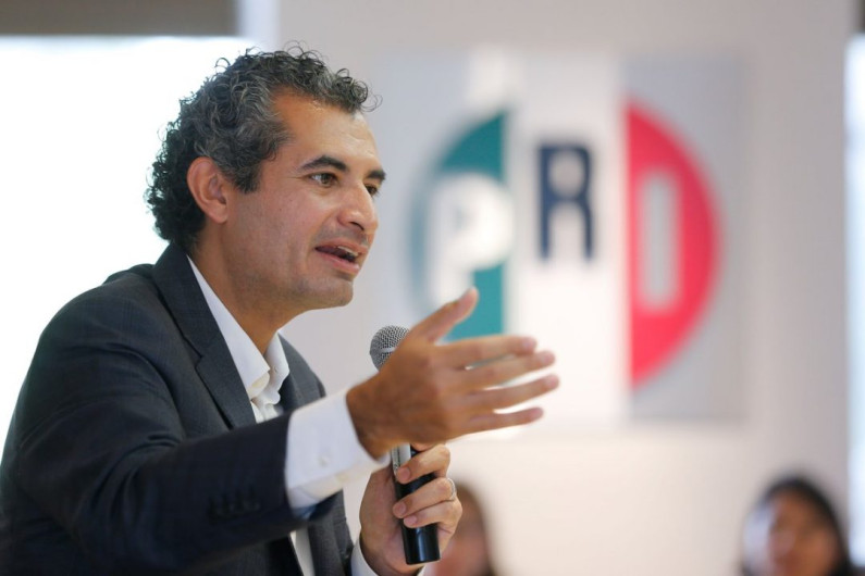 Suspensión al incremento al precio de las gasolinas aliviará los bolsillos: PRI