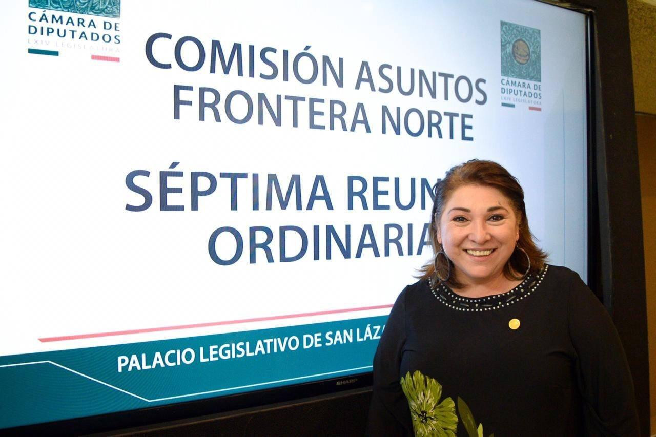 Buscan renovar decreto para importaciones de automóviles americanos 