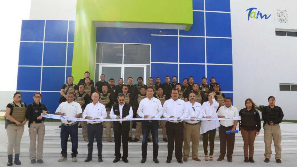 Gobernador Inaugura  edificio de Unidad Antisecuestro