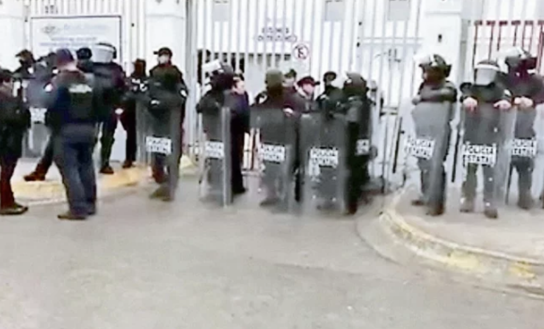 Continúan disturbios en maquiladoras de Matamoros