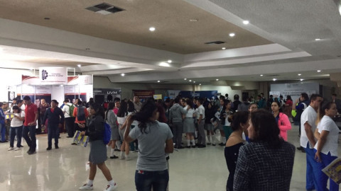 Presenta Chuchín oportunidades académicas