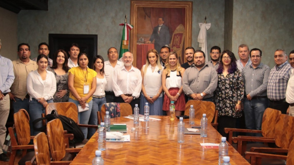 Alcalde Mario López formaliza programa para rehabilitación de viviendas con inversión de 150 mdp