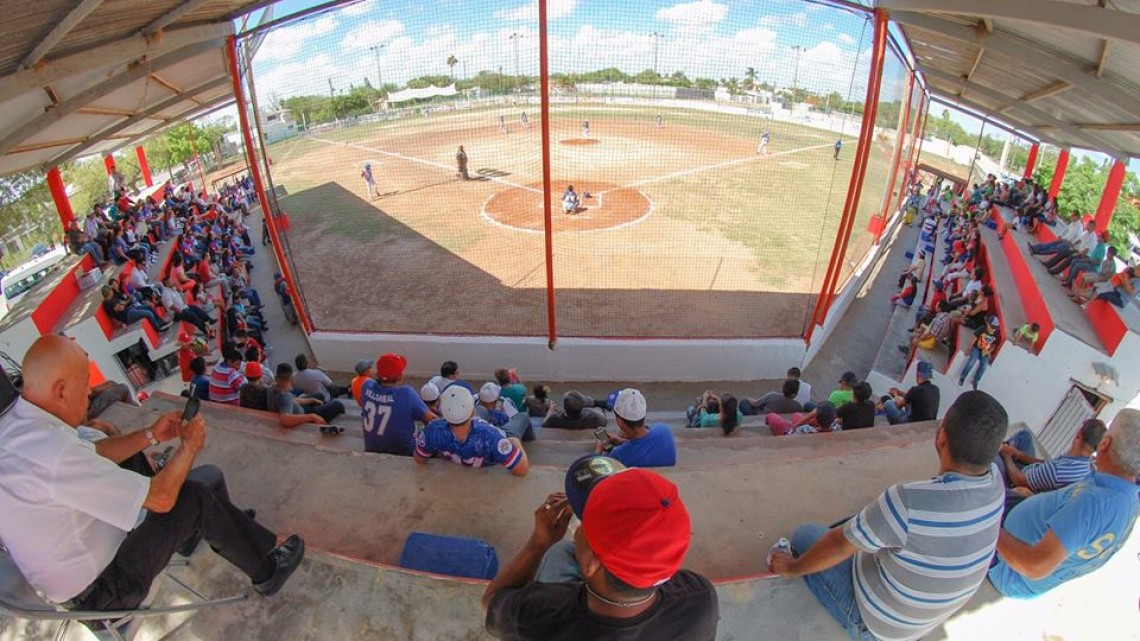 Inauguran Torneo Distrital de Béisbol