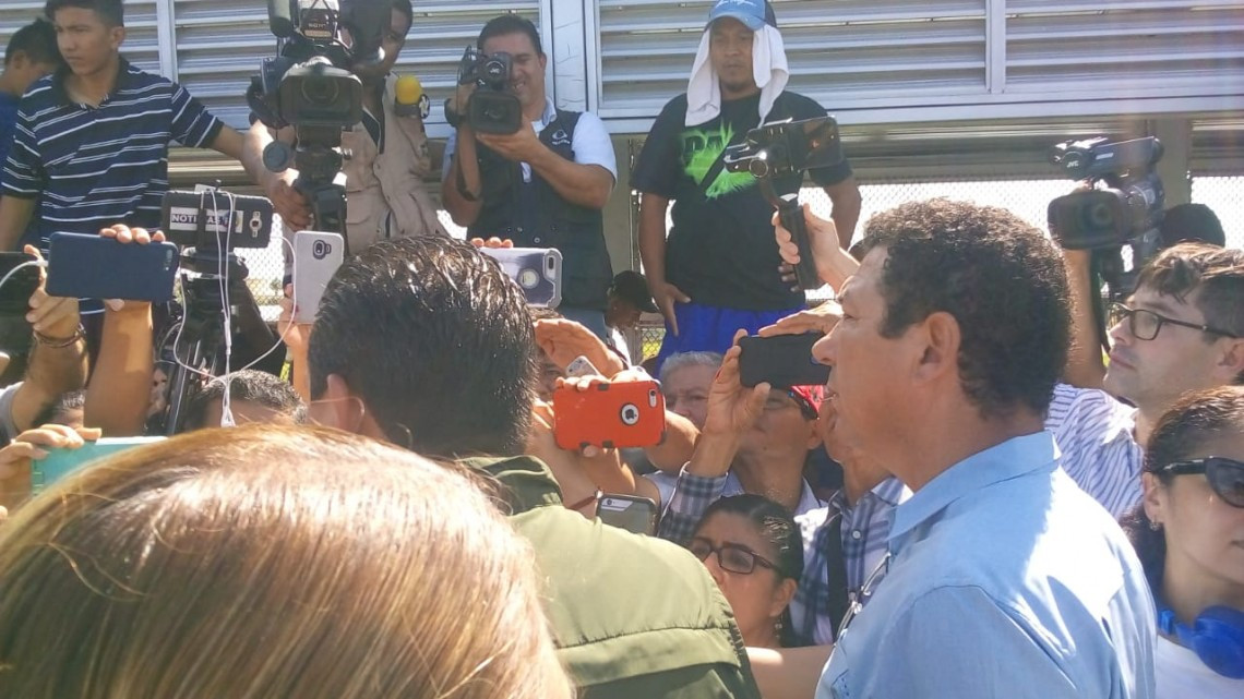 Migrantes presionan a autoridades federales, estas buscan el diálogo