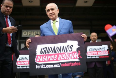 Pedro Ferriz se registra como el primer aspirante independiente a la presidencia