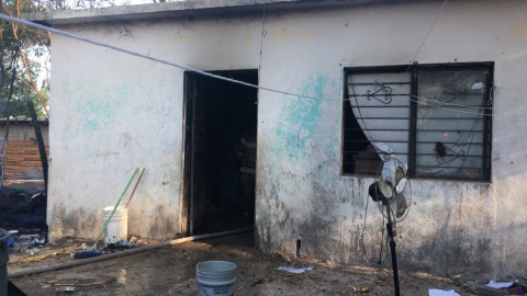 Pide apoyo familia que perdió patrimonio en incendio