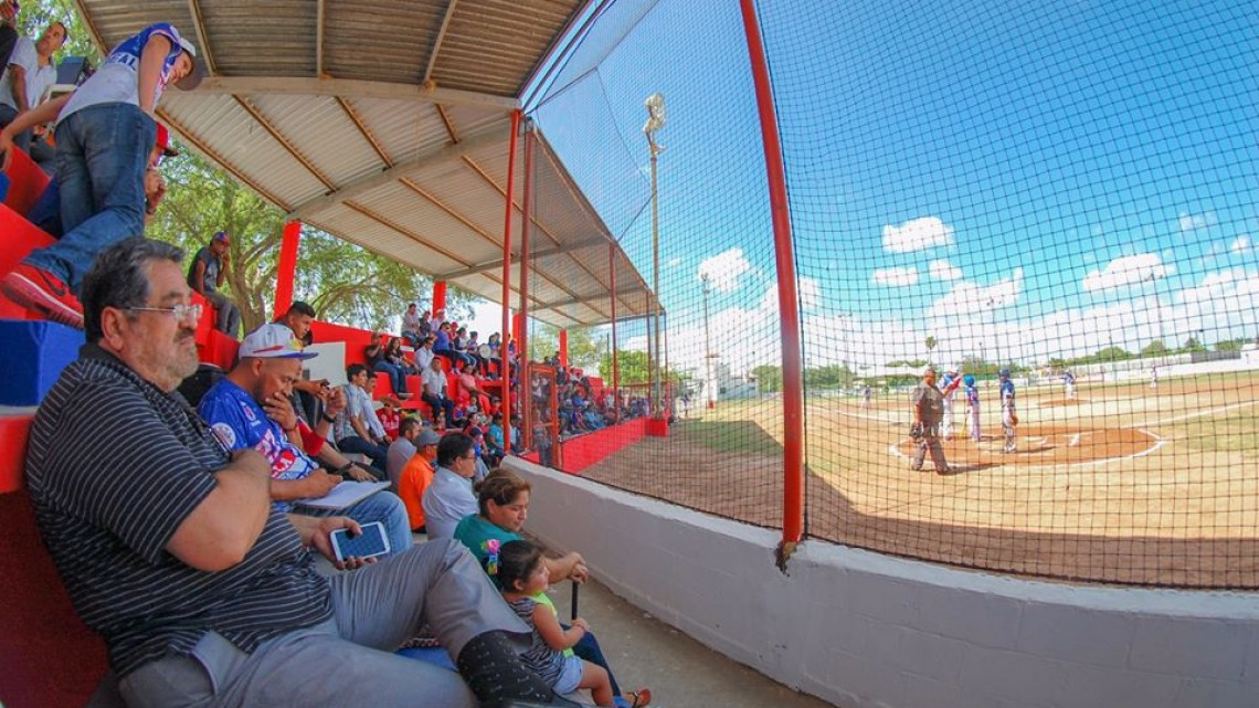 Inauguran Torneo Distrital de Béisbol