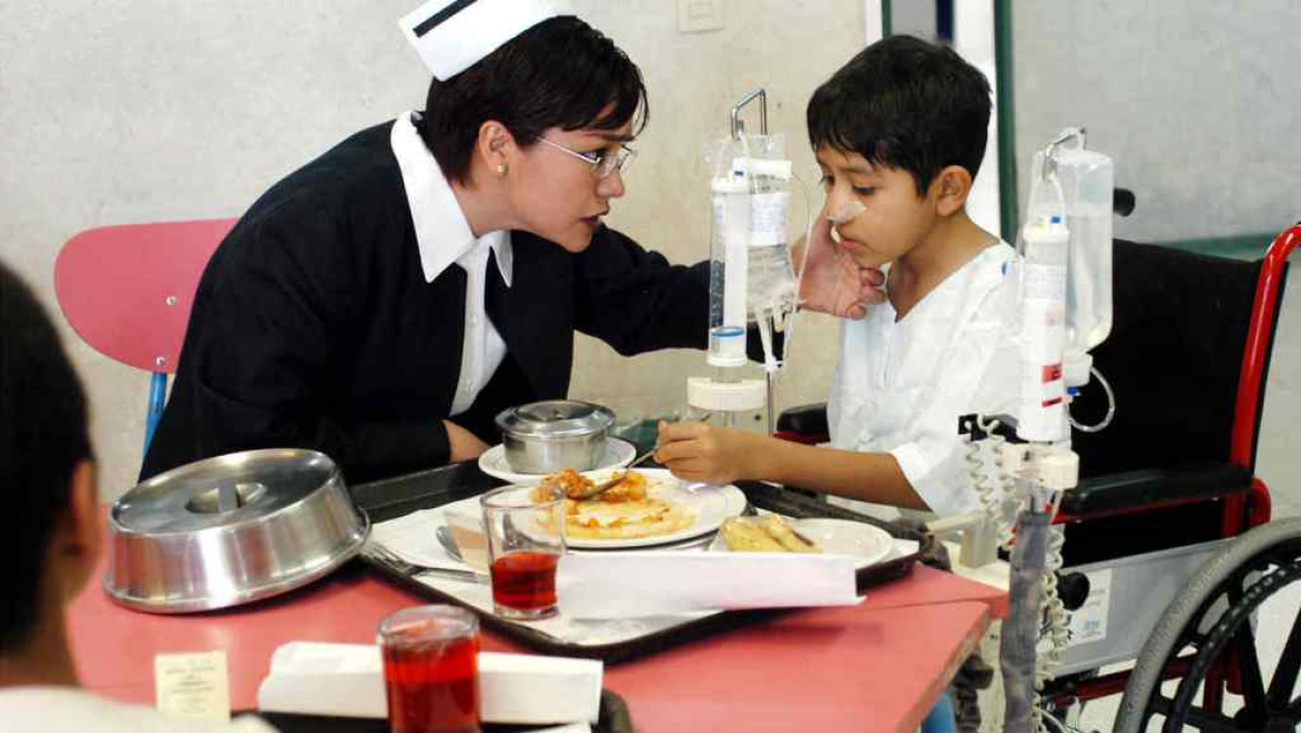 Celebran el Día de la Enfermera y del Enfermero en México
