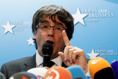 Expresidente de Cataluña comparece ante justicia en Bélgica 