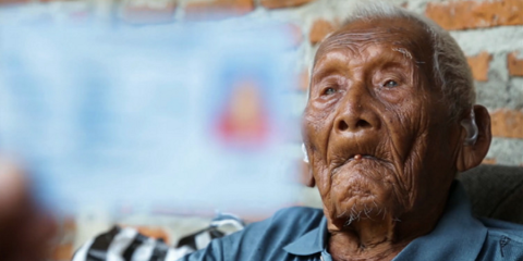'Yo sólo quiero morir': el hombre más viejo del mundo al cumplir 146 años