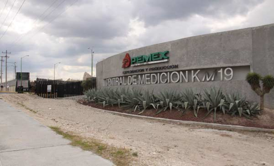 Pemex invita a la ciudadanía a respetar zonas de trabajo 