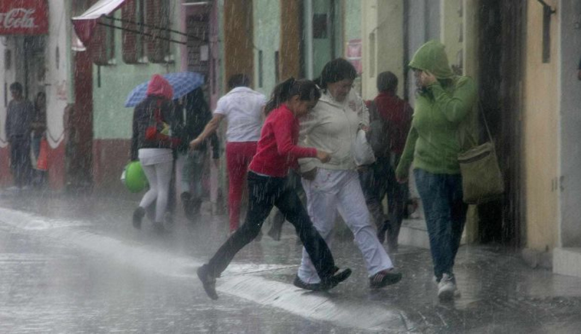 Nublados densos con tormentas fuertes en Tabasco y Chiapas
