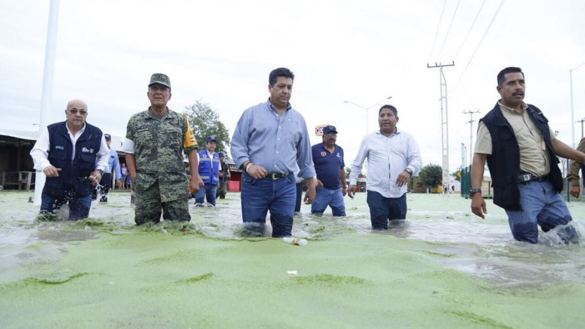 Activa Gobernador apoyos para familias damnificadas por lluvias en Reynosa