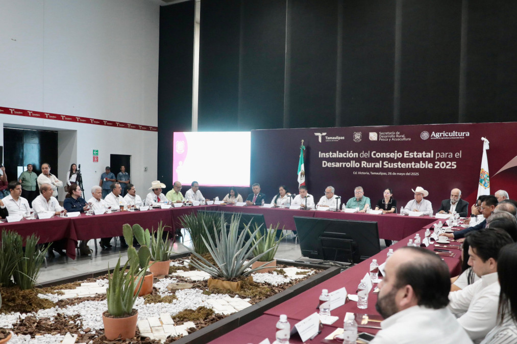 Refrenda Alcaldesa Carmen Lilia Canturosas compromiso con productores locales en Instalación Consejo Estatal para el desarrollo rural sustentable 