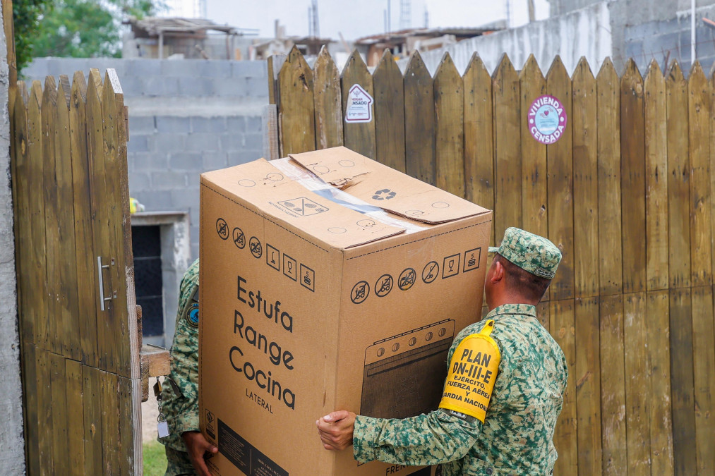Entregan paquetes de apoyo a damnificados de Reynosa 