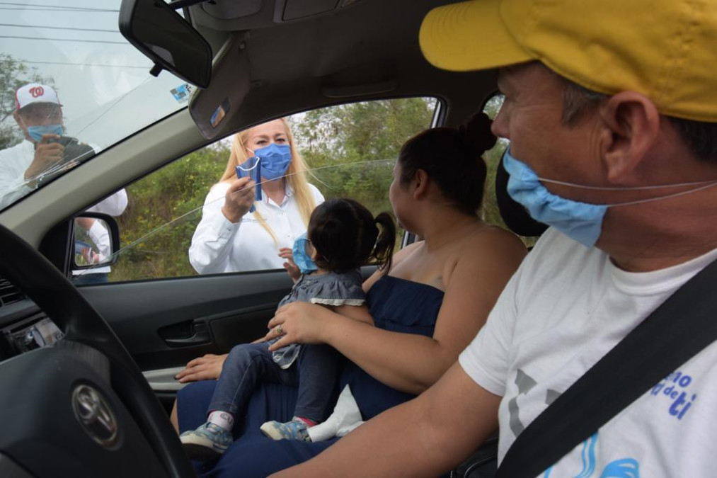 Supervisa Alma Laura Amparán operación de filtro sanitario en carretera Tampico-Mante