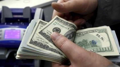 Dólar cotiza a la venta en 18.50 pesos en casas de cambio 