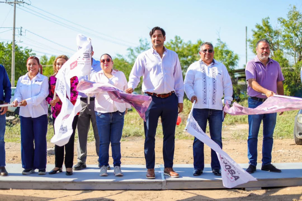 Inició Gobierno de Carlos Peña Ortiz nueva pavimentación en la colonia Fidel Velázquez