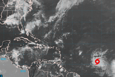 Se forma tormenta tropical Bret en el océano Atlántico