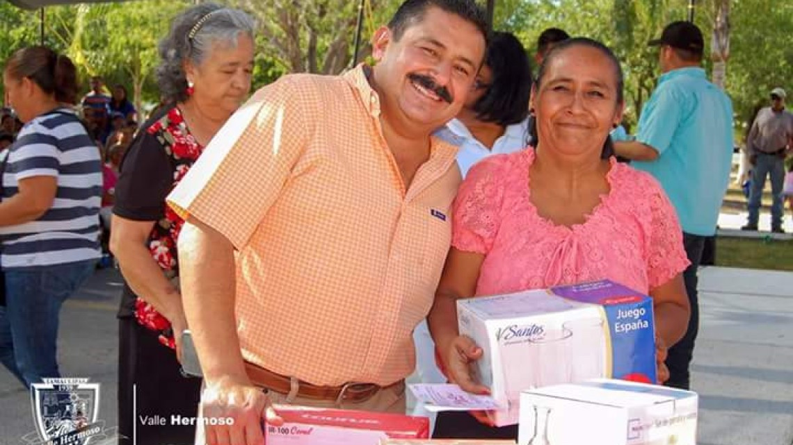 Festejan el "Día de la madres" en el Poblado el Realito