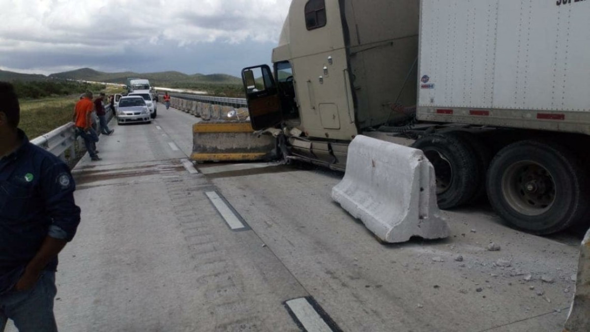Se registra accidente en la autopista Monterrey-Nuevo Laredo 