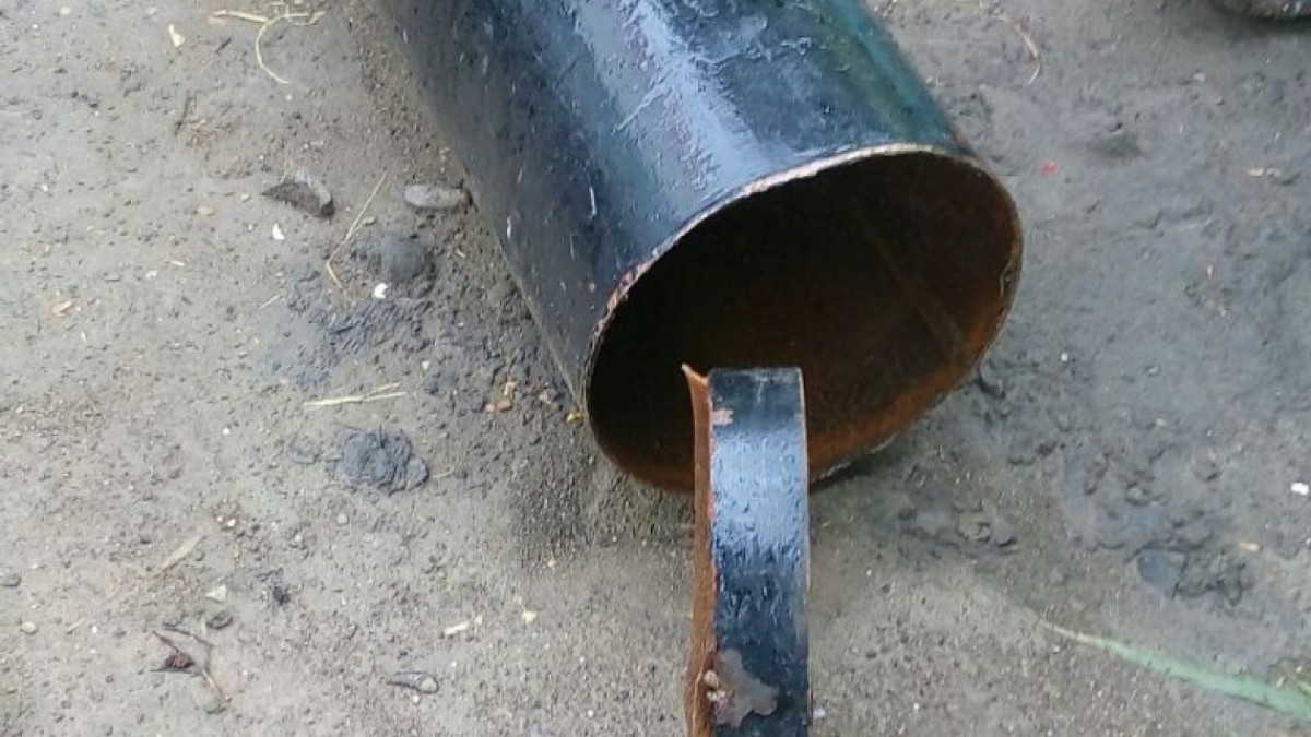 Reparación de tanques de gas clandestinos, peligro constante.