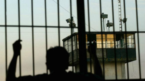 EU deportará a inmigrantes con antecedentes penales