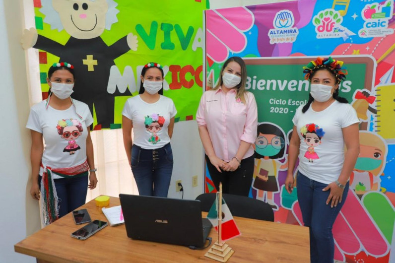 Refrenda Alma Laura Hernández apoyo a alumnos del CAIC