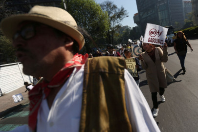 PAN-CDMX llama a movilización contra 'gasolinazo'; se realizará el sábado en la Diana Cazadora