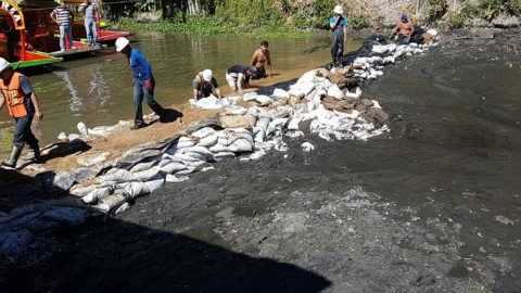 Se abre grieta en canal de Xochimilco