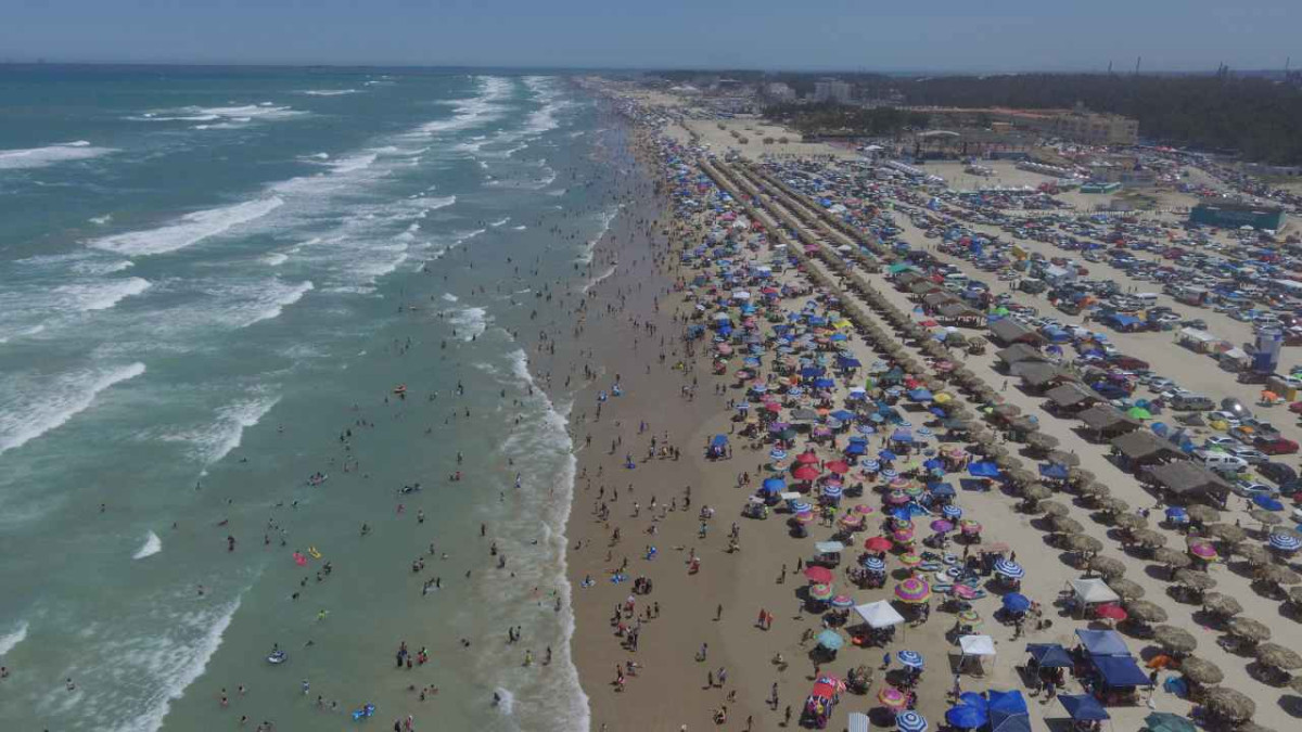 Adrián Oseguera da certidumbre a miles de turistas en Vacaciones de Verano