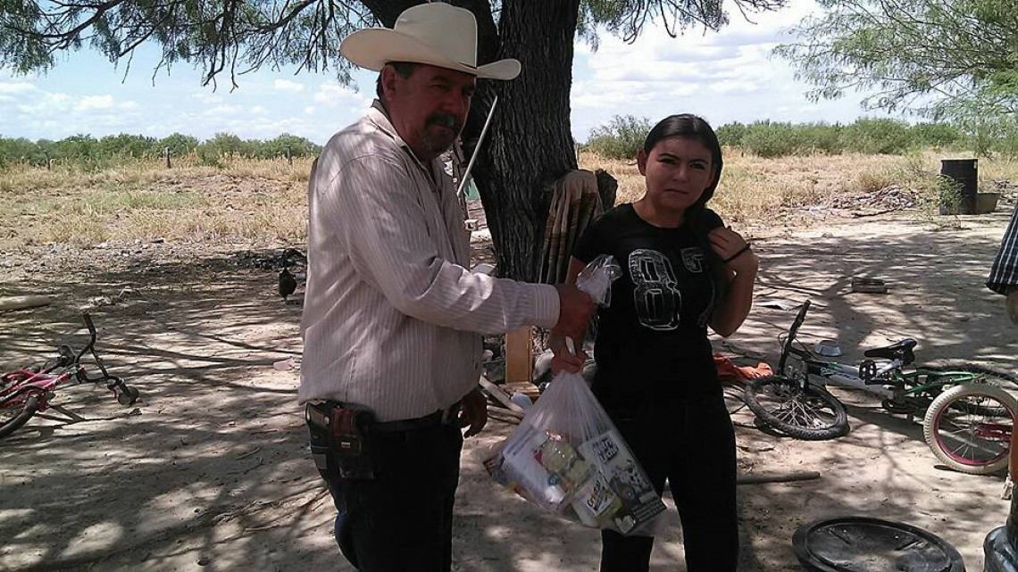 Llevan apoyos al sur del municipio de Miguel Alemán