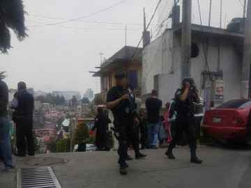 Le dispara a compañero y se suicida