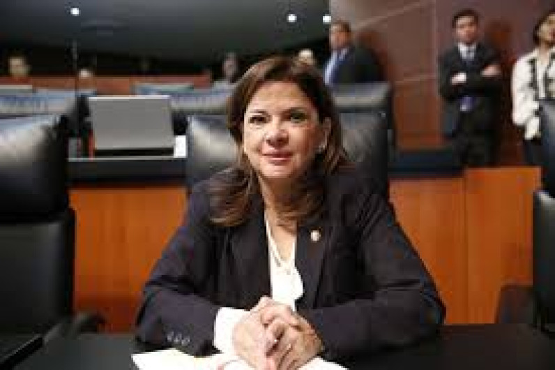 Titular de la PGR debe comparecer ante el senado de la República 