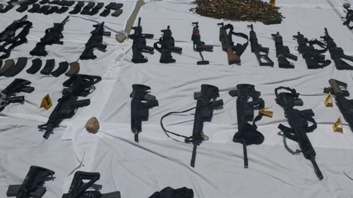 Militares de la 8/a Zona Militar aseguran un gran arsenal 