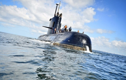 Destituyen a jefe de Armada argentina por caso de submarino Ara San Juan