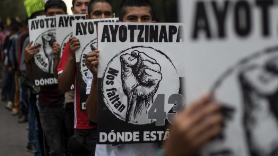 Dictan auto de formal prisión a presunto involucrado en desaparición de normalistas 