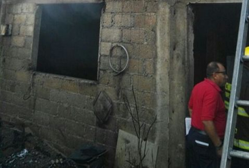 Mueren dos tras explosión de polvorín en Tultepec