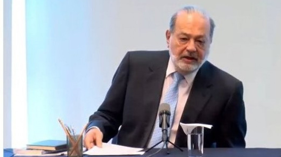 Pide Slim unidad nacional y negociar TLC con fuerza  