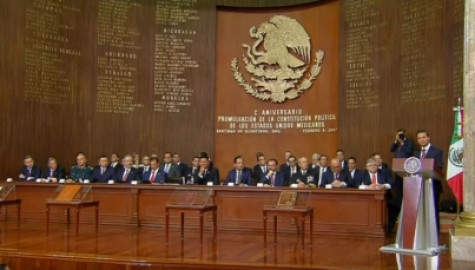 Constitución debe ser la brújula para que México avance: Peña Nieto