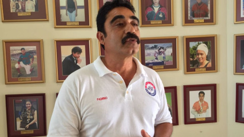 Reciben a 200 camperos en la alberca Chávez 