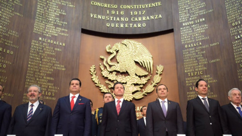 Encabeza EPN ceremonia del 101 aniversario de la Constitución de 1917