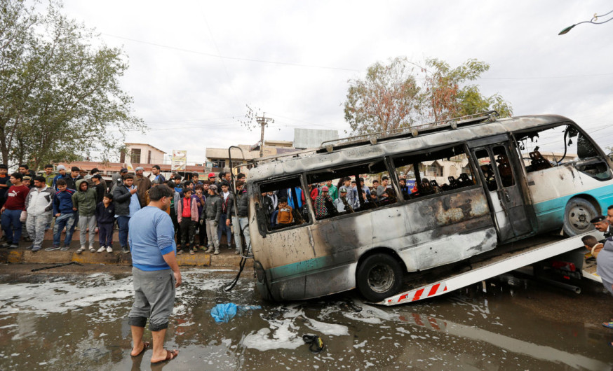 Atentado con coche bomba en Bagdad deja al menos 32 muertos