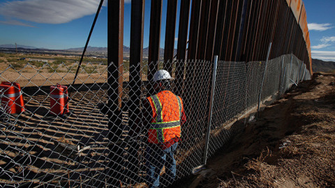 Construcción de muro iniciará en marzo o abril 2018: Carla Provost