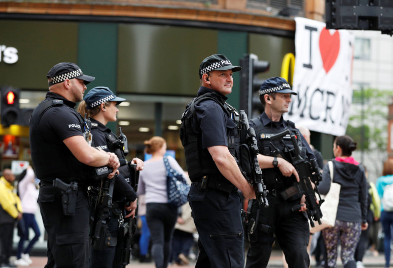 Suman 14 los detenidos relacionados al ataque en Manchester