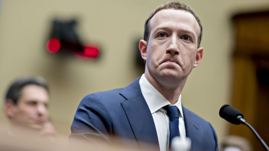 Facebook almacena datos de personas que no son usuarios