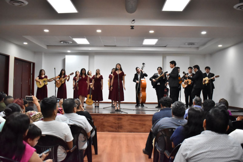 Promueve Alcalde Carlos Peña Ortiz la cultura a través de los Talleres de Rondalla del IRCA