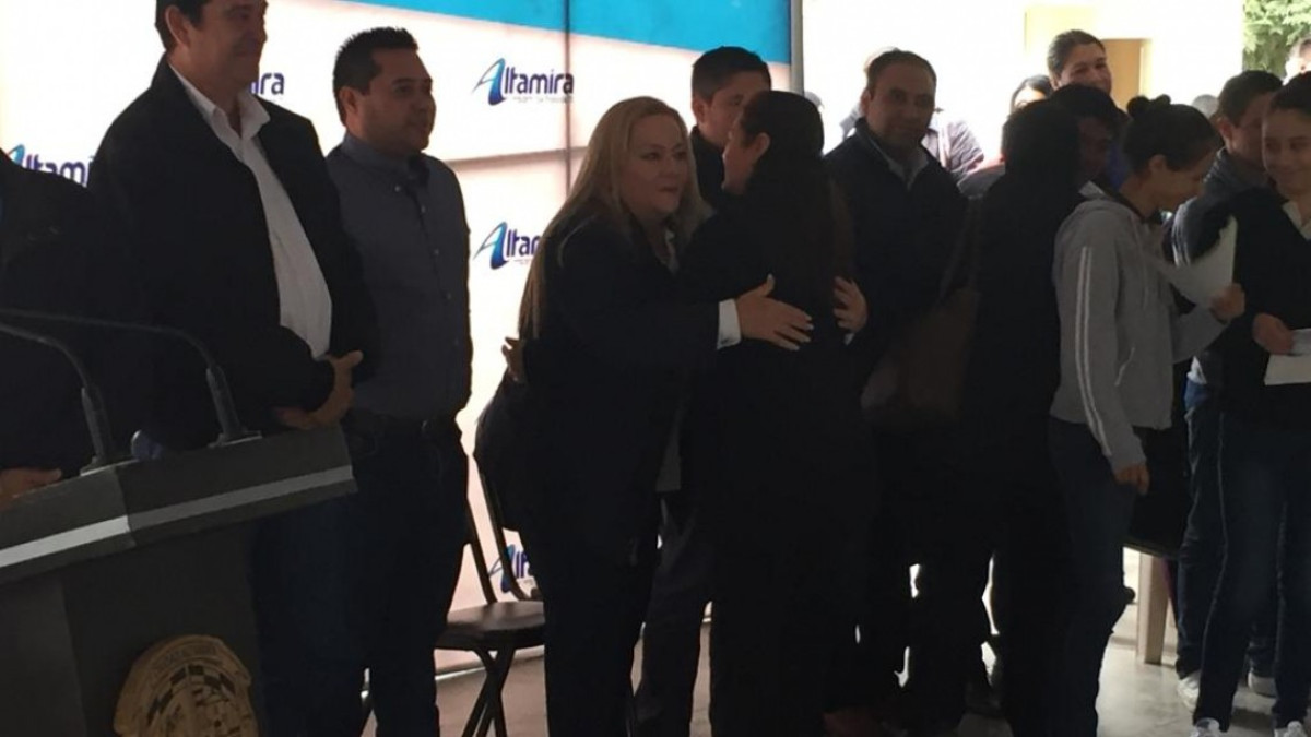 Se incentiva a alumnos ganadores de Altamira